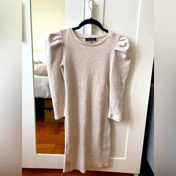 BERSHKA Women Ribbed Cream Bodycon dress - Picture 2 of 7